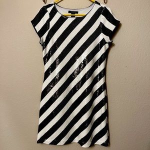 White House black market sequin short dress - medium
